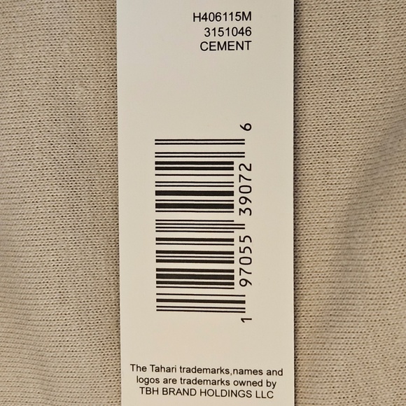 NWT Tahari Unisex Puffer Vest Cement Color Size Large - Picture 3 of 4